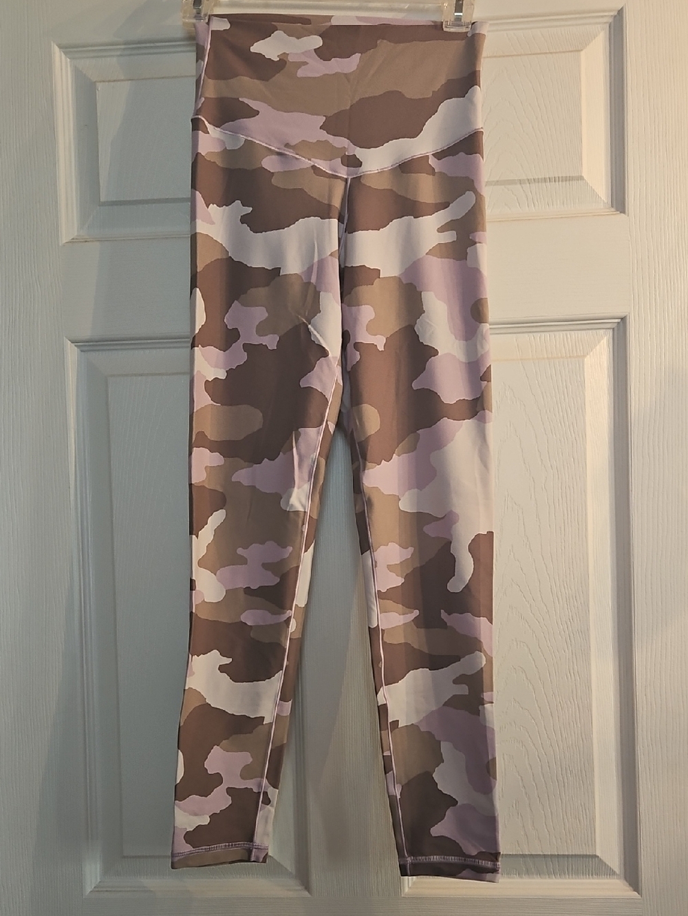 Aerie Pink and Tan Camo Leggings